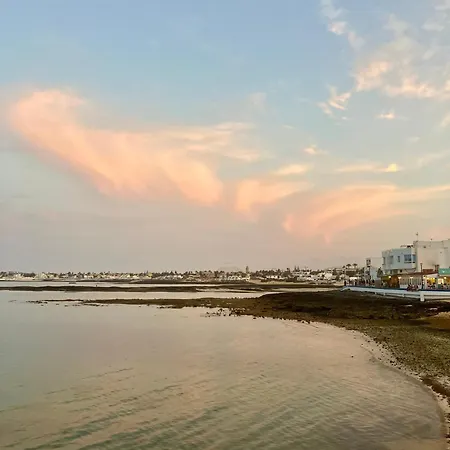 شقة Confortable In *